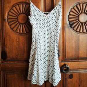 The Funky Buddha White Floral Dress